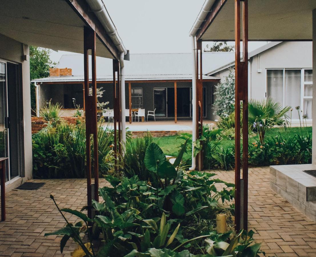 Azaria Guesthouse Swellendam Exterior foto