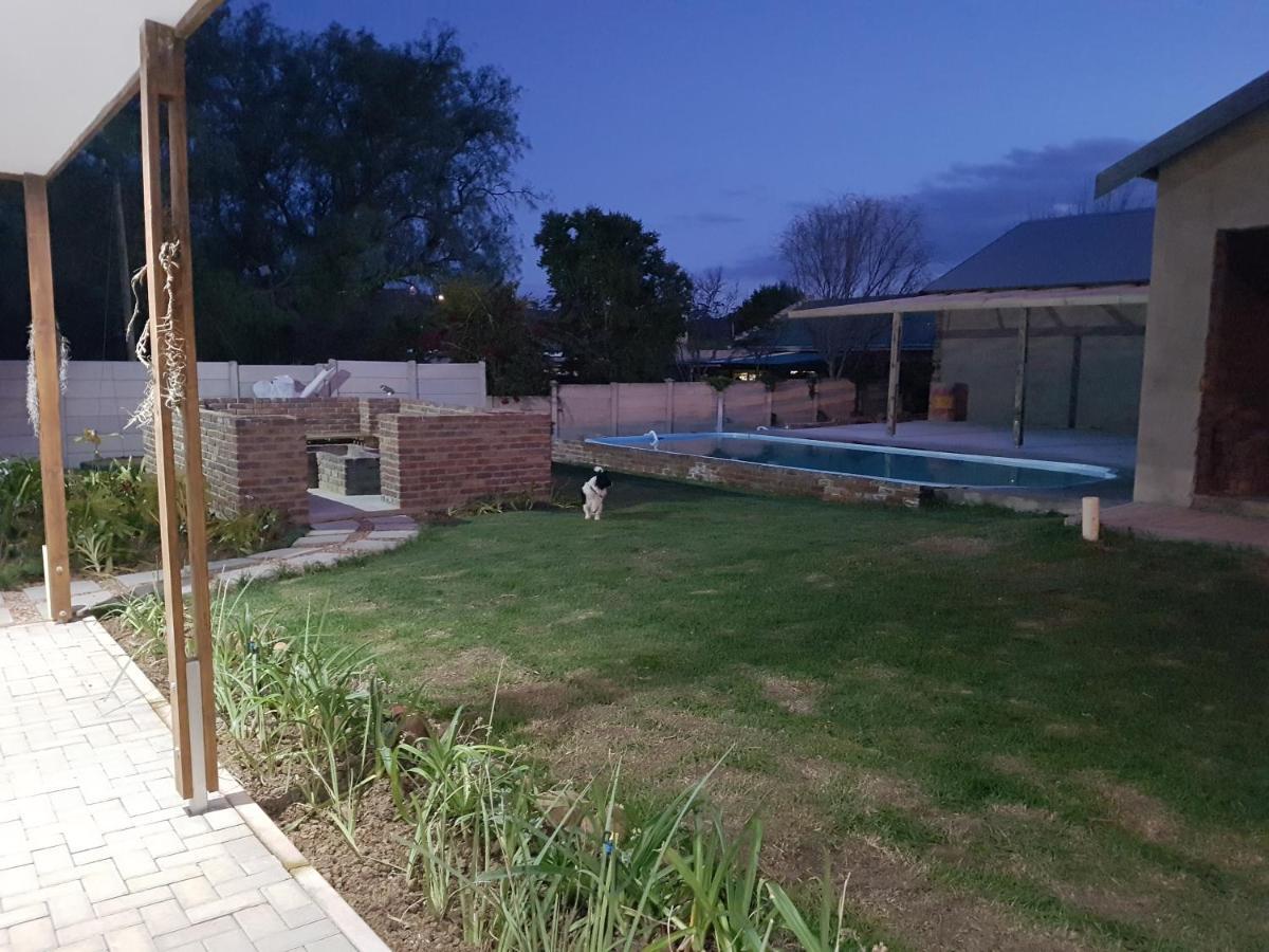 Azaria Guesthouse Swellendam Exterior foto